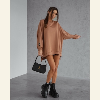 Bluza oversize z muchą Me Gusta - brązowa