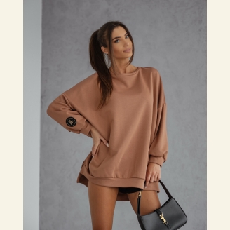 Bluza oversize z muchą Me Gusta - brązowa